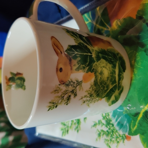 ✔️Cadbury Gift-Boxed Mug - Picture 2 of 4